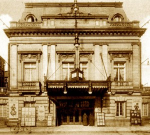 Royal-alex-exterior-1911