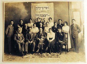 Troupe-Yiddish-actors